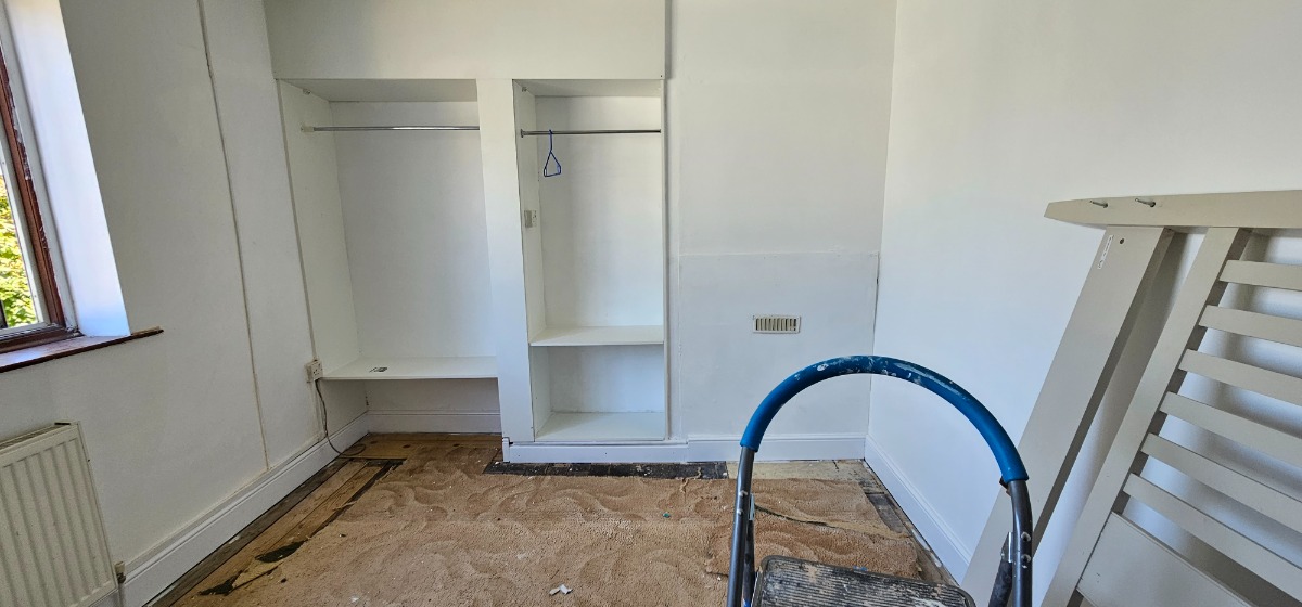 Painter and Decorator: Image 7